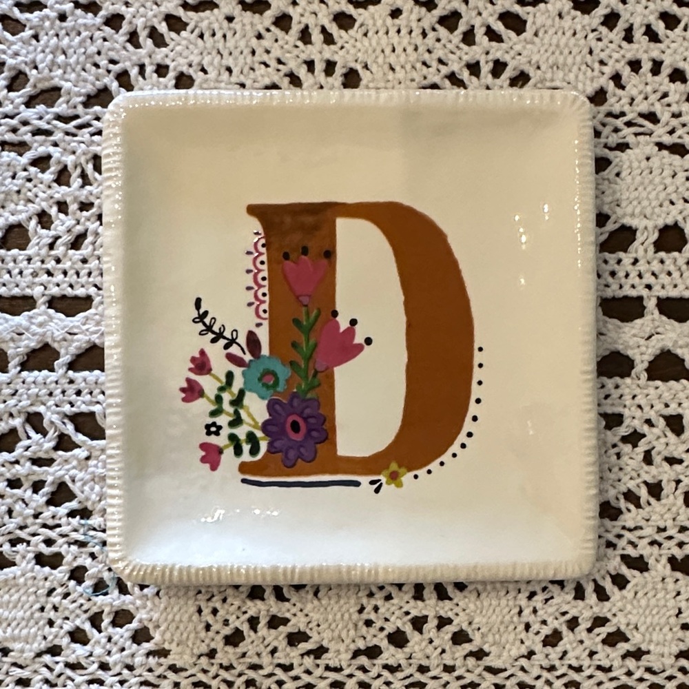 NATURAL LIFE Ceramic Trinket Dish with Brown Letter D and Floral Accent